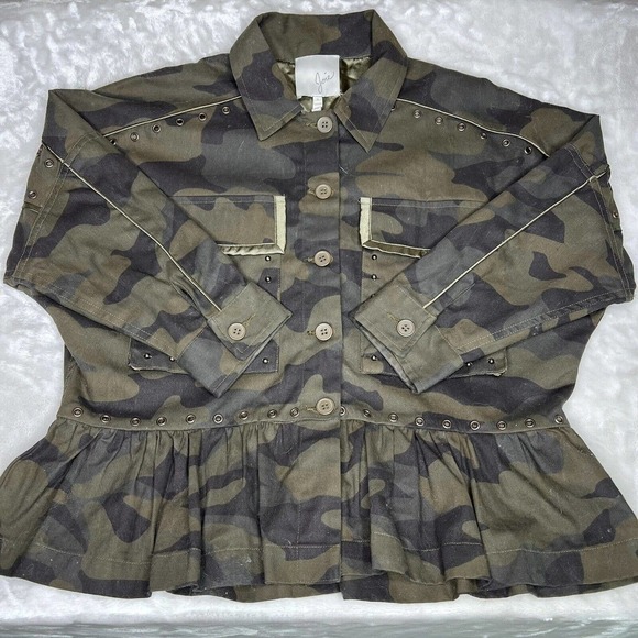 Joie Samia Camo Fatigue Ruffle Hem Peplum ¾ Sleeves Button Up Cargo Jacket Sz S - Picture 4 of 11